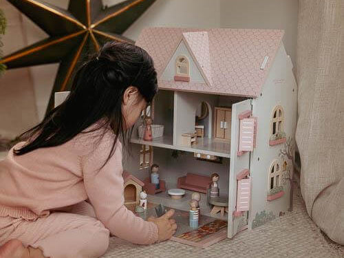 Casa de Bonecas Little Dutch: A Escolha Perfeita para um Natal Mágico