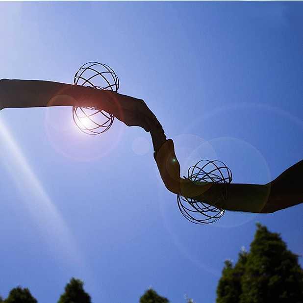 SLIDIT - Anel Mágico para jogar com os braços - Mini-Me - Baby & Kids Store