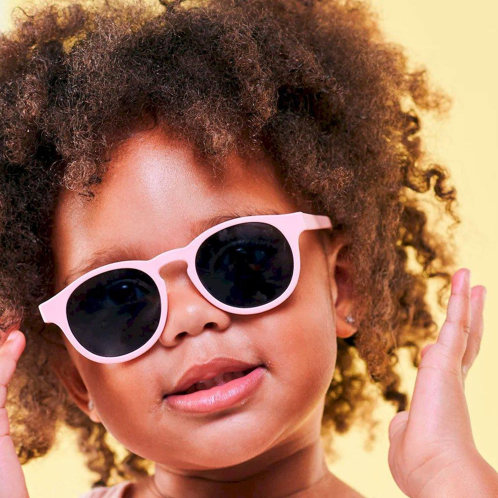 Óculos de sol de criança flexíveis keyhole Bailarina Rosa | Babiators - Mini-Me