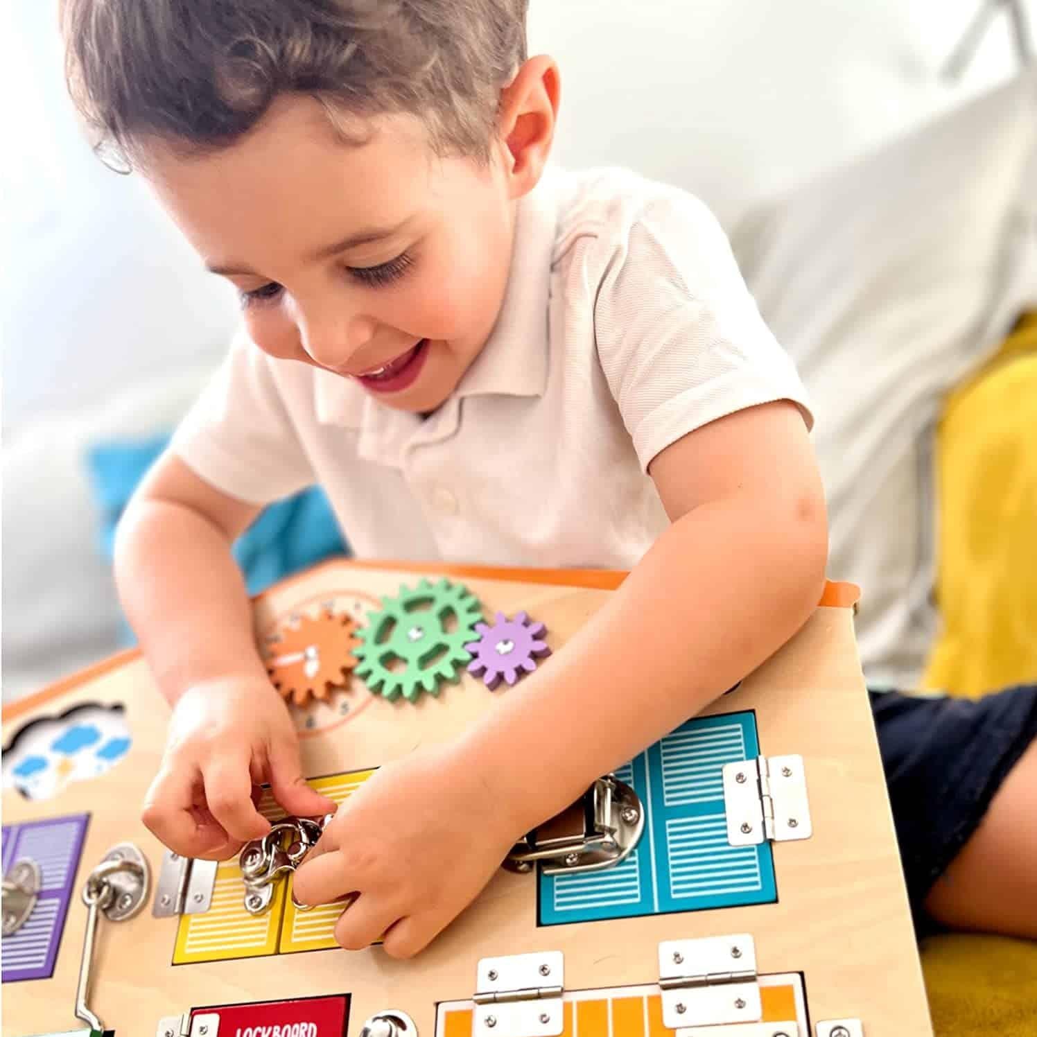 Lockboard / Tabuleiro de fechaduras e atividades | MAX&LEA - Mini-Me - Baby & Kids Store