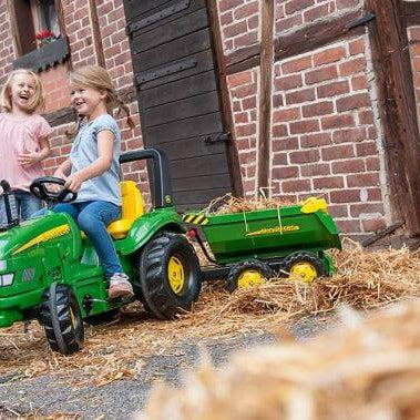 Trator "rolly Kid zetor" com pedais +2anos | Rolly Toys - Mini-Me - Baby & Kids Store