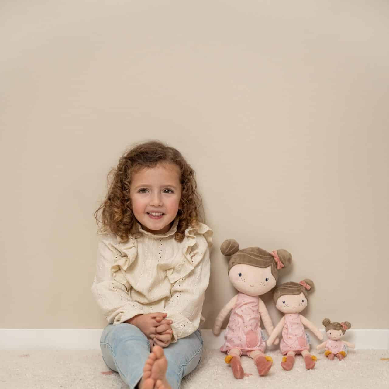 Boneca de pano Rosa 35cm - Little Dutch - Mini-Me - Baby & Kids Store