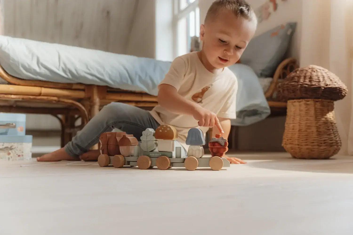 Comboio de Encaixe - Forest Friends | Little Dutch - Mini-Me - Baby & Kids Store