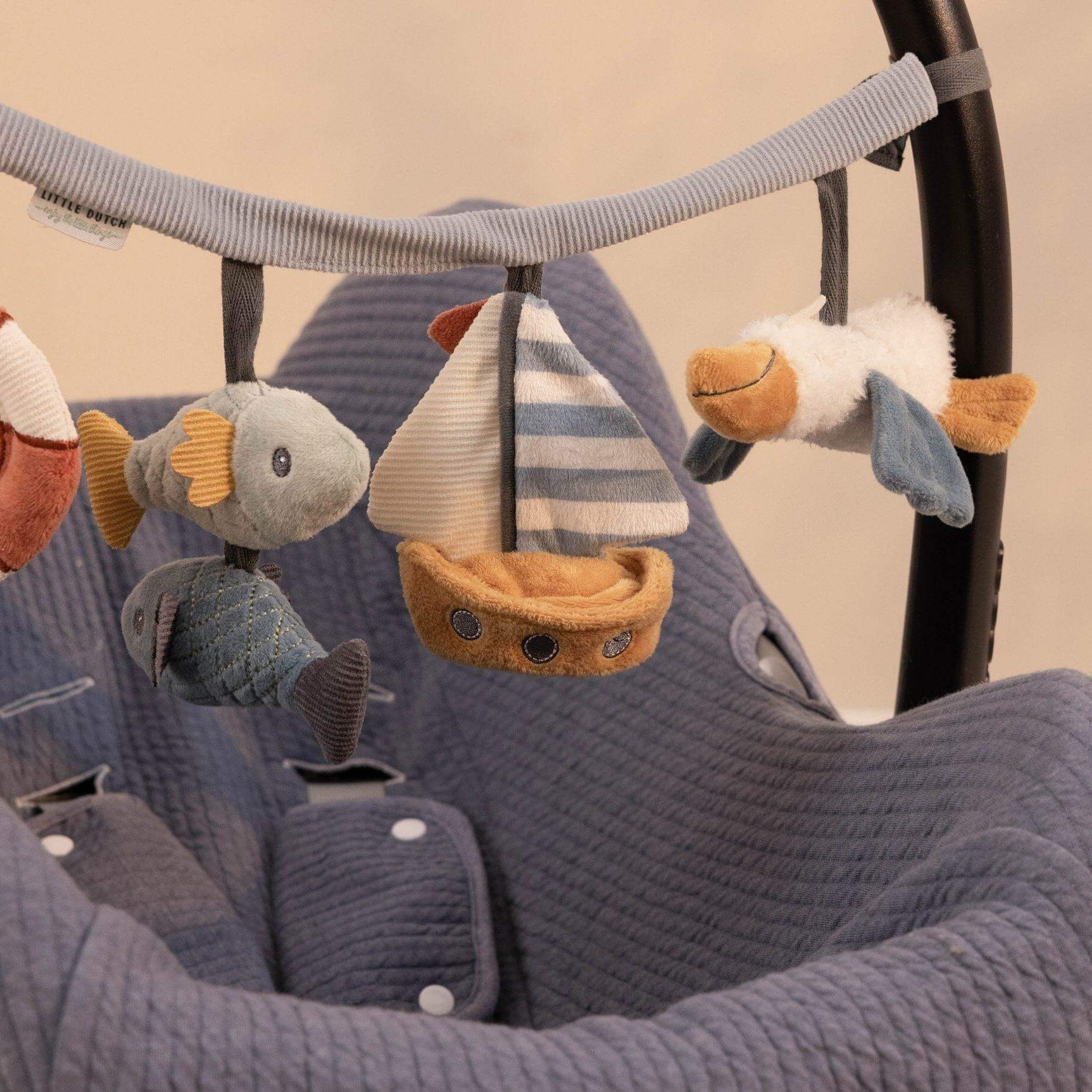 Grinalda de atividades para carrinho "Sailors Bay" | Little Dutch - Mini-Me - Baby & Kids Store