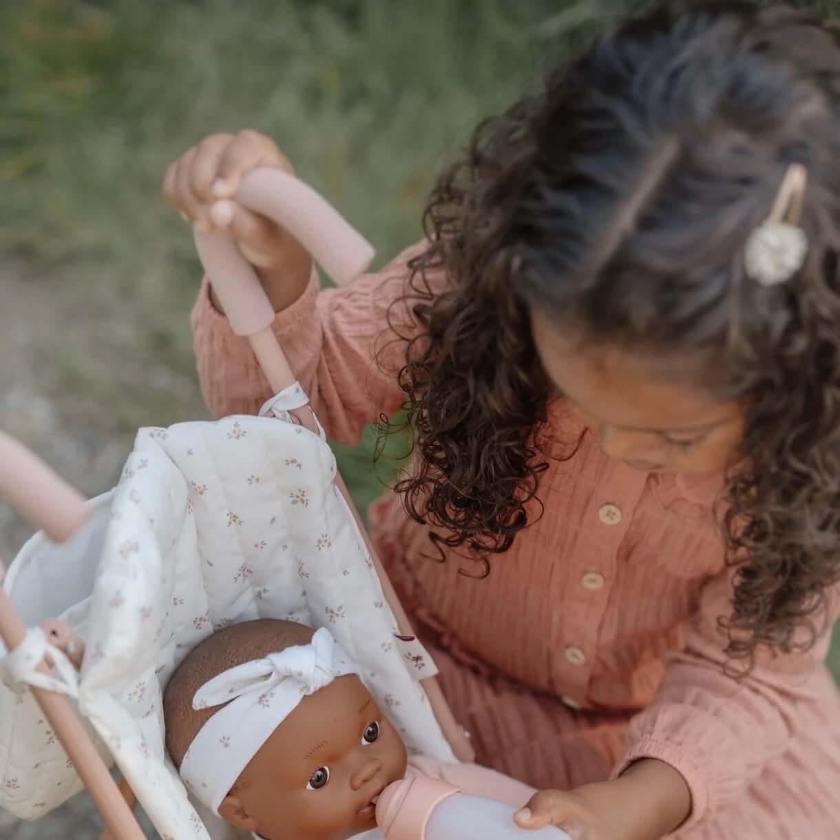 Carrinho de bonecas em metal Little Dutch - Mini-Me - Baby & Kids Store