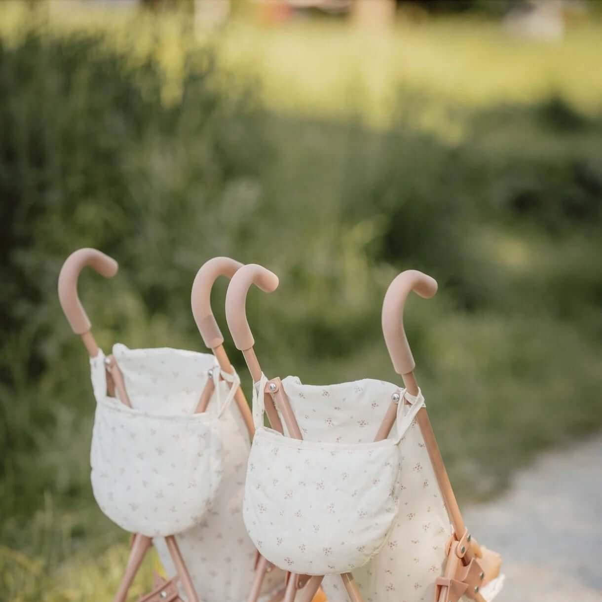 Carrinho de bonecas em metal Little Dutch - Mini-Me - Baby & Kids Store