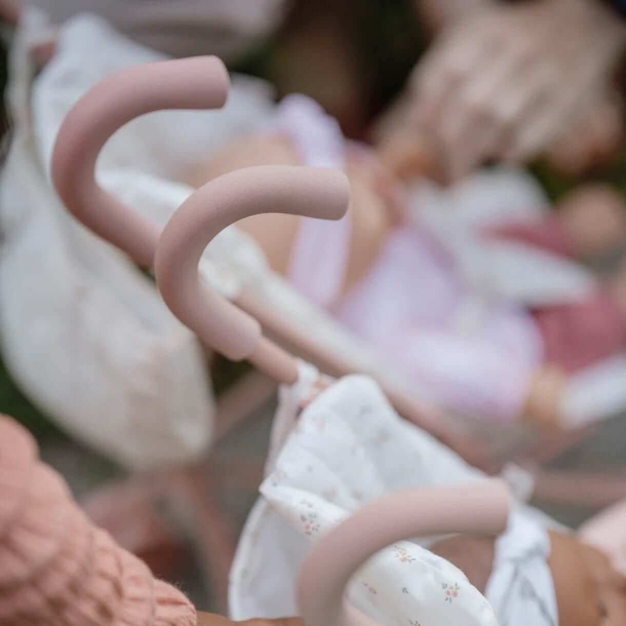 Carrinho de bonecas em metal Little Dutch - Mini-Me - Baby & Kids Store