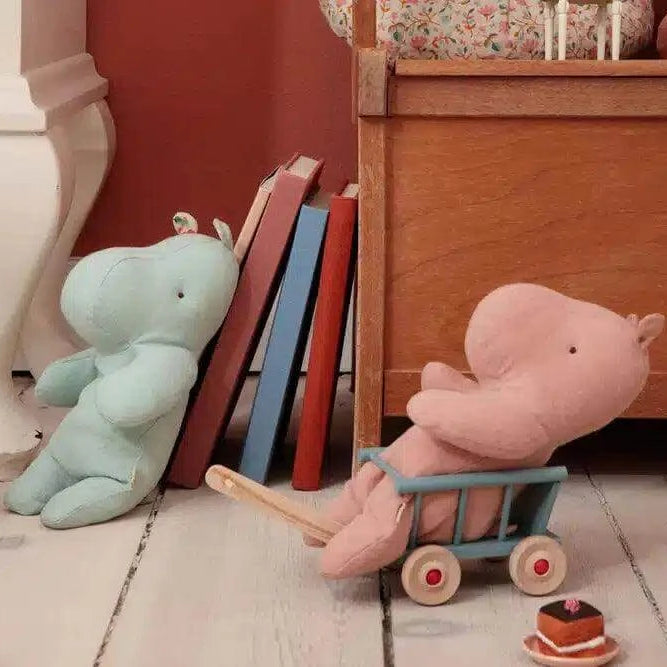 Rinoceronte Pequeno - Amigos do Safari "pigeon blue" | Maileg - Mini-Me - Baby & Kids Store