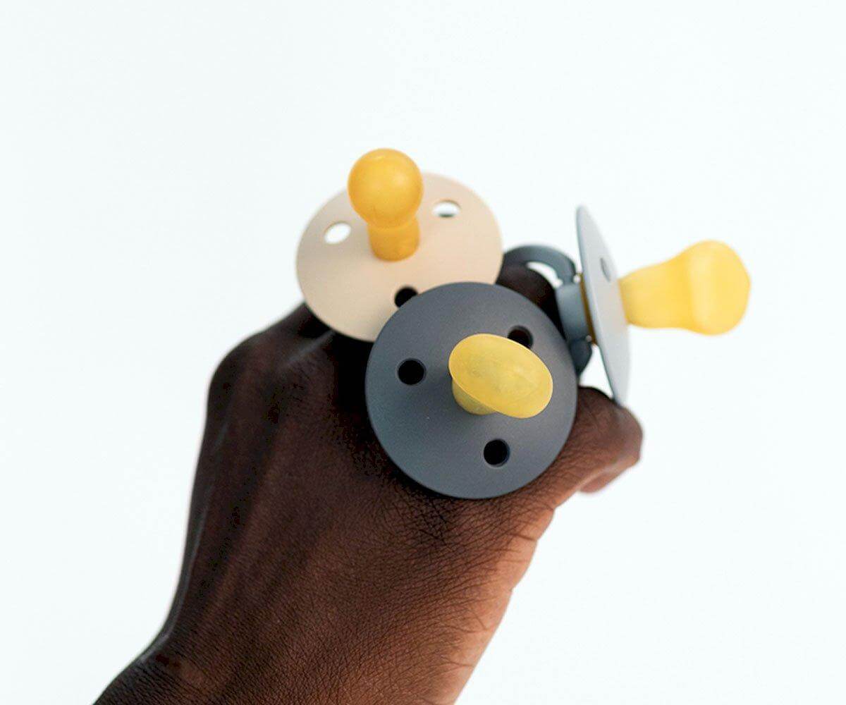 2 Chupetas BIBS Colour Fisiológica Ivory/Blush - Mini-Me - Baby & Kids Store