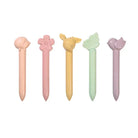 Lápis de Cera Fairy Garden Little Dutch em forma de animais e flores em tons pastel.