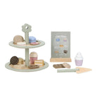 Bandeja de Bolos Little Dutch com doces de madeira, incluindo muffins, bolachas e macarons para brincar ao faz de conta.