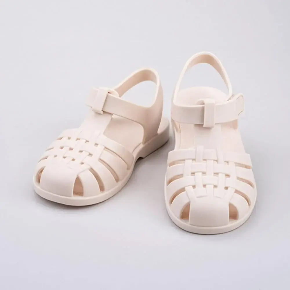 Igor children's sandals size 23 in ivory color, ideal for summer beach play and warm nights.
