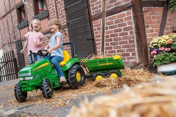 Trator "rolly Kid zetor" com pedais +2anos | Rolly Toys - Mini-Me - Baby & Kids Store