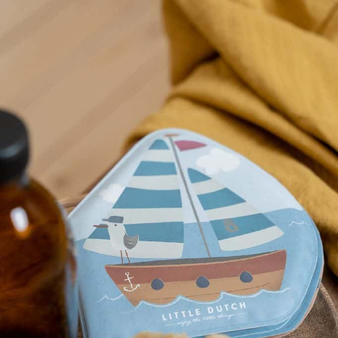 Livro para o banho "Sailors Bay" | Little Dutch Mini-Me