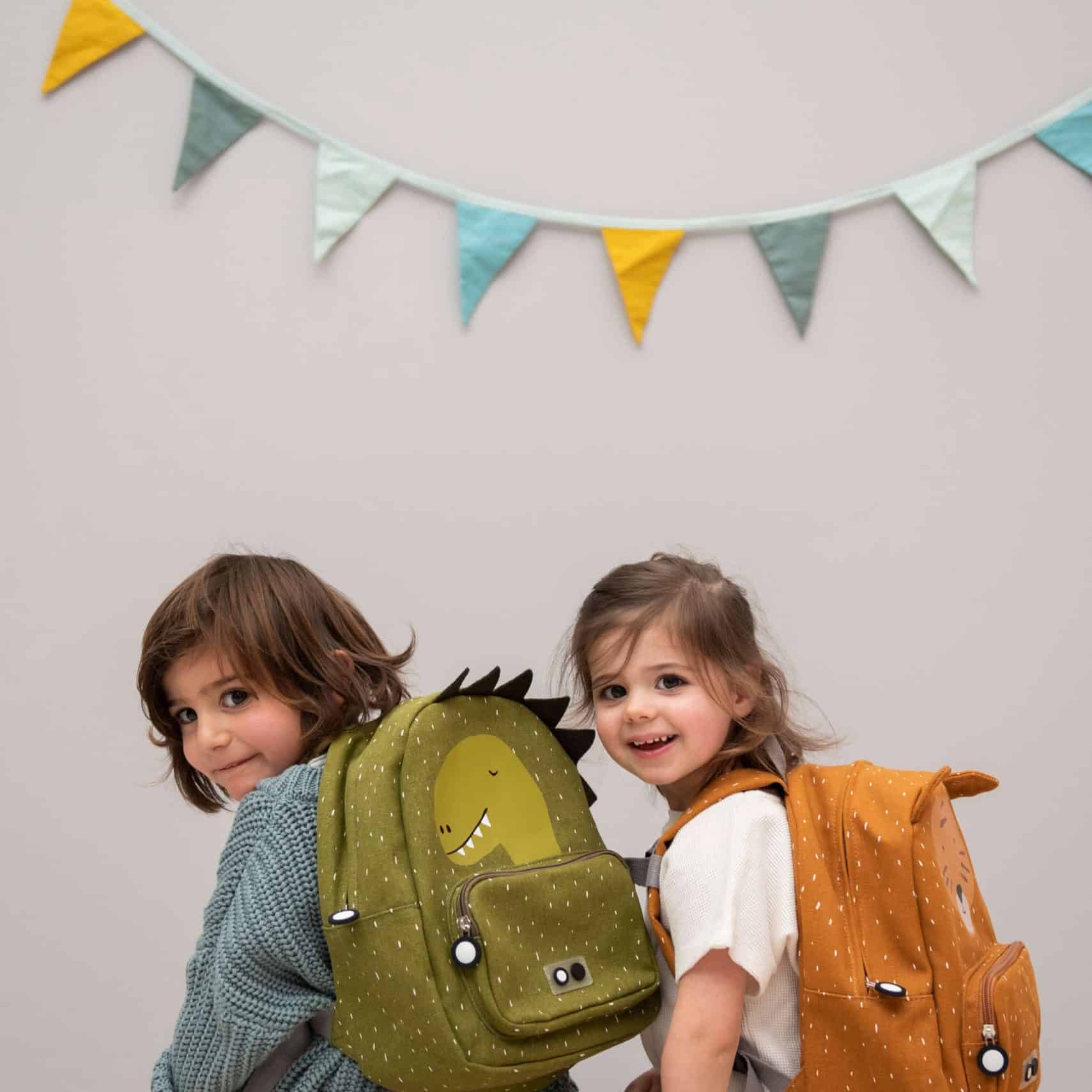 Mochila Sr. Dino | TRIXIE Mini-Me - Baby & Kids Store