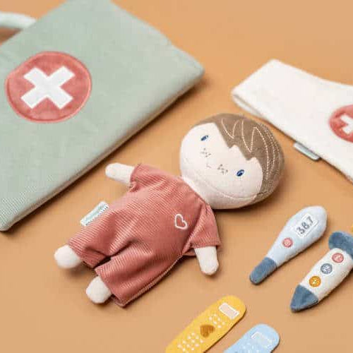 "Ida ao Médico" com Boneco Jim | Little Dutch Little Dutch Mini-Me - Baby & Kids Store